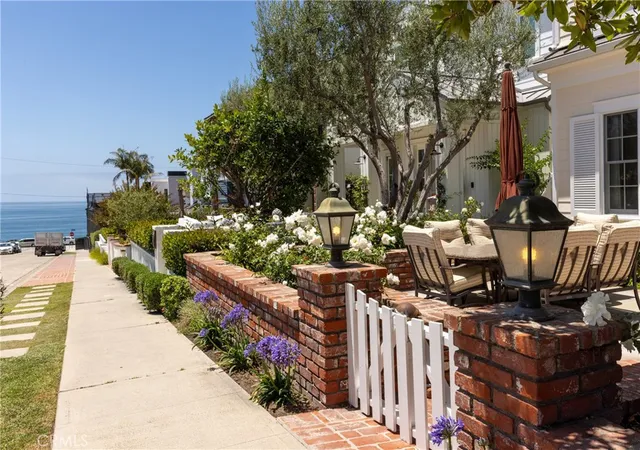 3rd image of 223 Marigold Ave, Corona Del Mar, CA 92625 | MLS# NP26124190