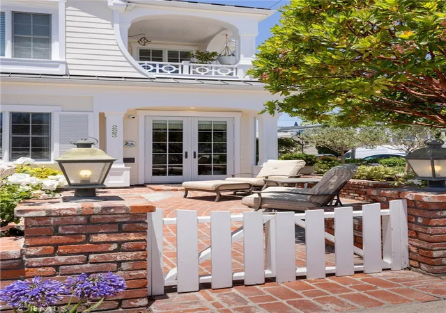 4th image of 223 Marigold Ave, Corona Del Mar, CA 92625 | MLS# NP26124190