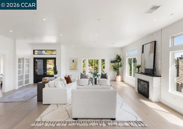 Homes for sale in Lafayette, CA | 130 Arbor View Ln, Lafayette, CA 94549 | MLS# 41137604