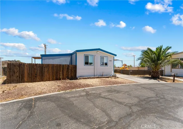 Photo 2 of Manufactured home for sale at 1724 Sandra, Rosamond, CA 93560 | MLS# SR26124533 | Listing updated on 2026-09-01