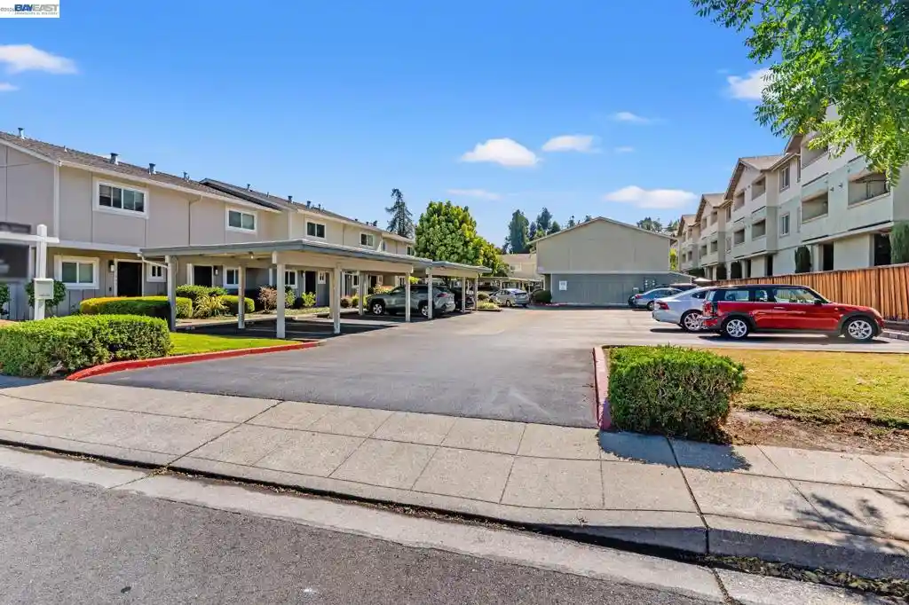 Listing Photo 29 - Condo for sale in 21065 Baker Rd located at 21065 Baker Rd, Castro Valley, CA 94546 - Unit 21065 Baker Rd