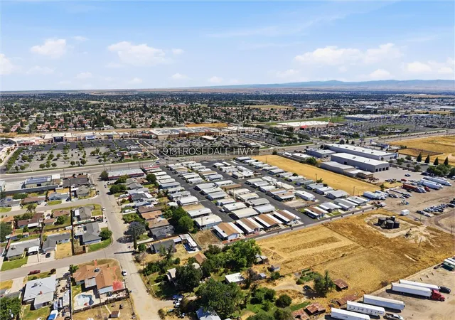 33rd image of 9131 Rosedale Hwy #49, Bakersfield, CA 93312 | MLS# SR26124783