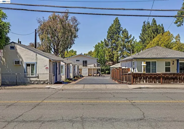 2nd image of 4067 Vineyard Ave, Pleasanton, CA 94566 | MLS# 41137612