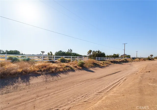 Homes for sale in Oak Hills, CA | 1 Hollister Rd, Oak Hills, CA 92344 | MLS# CV26124779