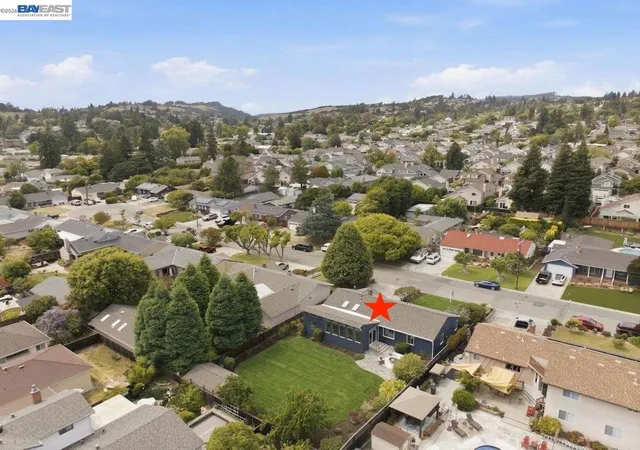 Homes for sale in Castro Valley, CA | 3445 Badding Rd, Castro Valley, CA 94546 | MLS# 41137618
