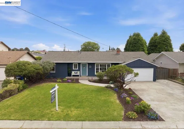 Homes for sale in Castro Valley, CA | 3445 Badding Rd, Castro Valley, CA 94546 | MLS# 41137618