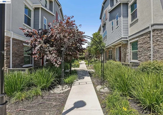 Homes for sale in Dublin, CA | 3992 Scottfield St, Dublin, CA 94568 | MLS# 41137616