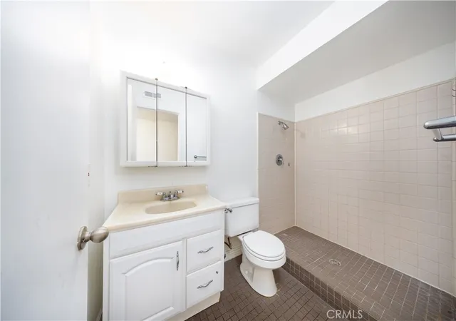 Homes for sale in Irvine, CA | 34 Elksford Ave #3, Irvine, CA 92604 | MLS# TR26124861