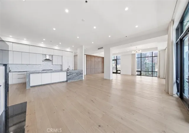 1st image of 1111 S Grand Ave #PH 5, Los Angeles, CA 90015 | MLS# OC26120568