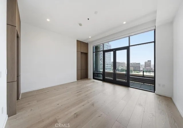 5th image of 1111 S Grand Ave #PH 5, Los Angeles, CA 90015 | MLS# OC26120568