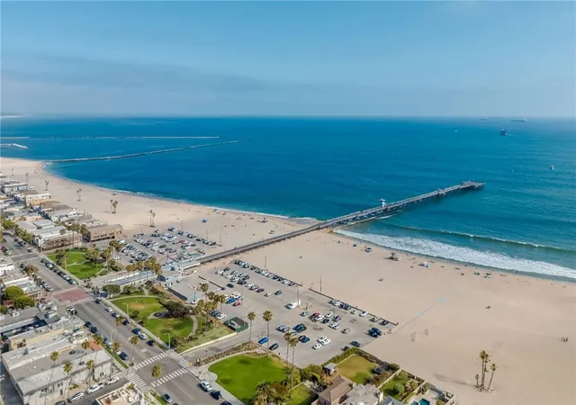 44th image of 114 5th, Seal Beach, CA 90740 | MLS# OC26124864