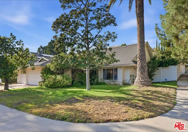 Homes for sale in Porter Ranch, CA | 19041 Muirkirk Dr, Porter Ranch, CA 91326 | MLS# 26843911