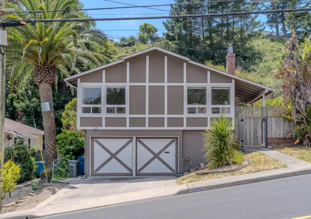 Homes for sale in Pacifica, CA | 1539 Terra Nova Blvd, Pacifica, CA 94044 | MLS# ML82050249