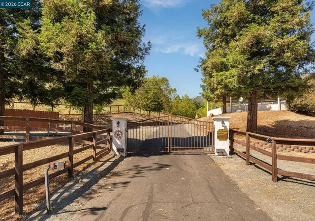 Homes for sale in Pleasanton, CA | 7151 Johnston Rd, Pleasanton, CA 94588 | MLS# 41137637