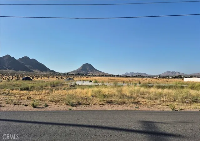 Photo 3 of Sale Pending at 16109 Wichita, Apple Valley, CA 92307 | MLS# IG26125017 | Listing updated on 2026-10-08