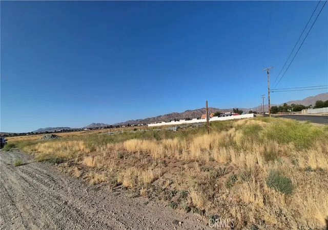 5th image of 16109 Wichita, Apple Valley, CA 92307 | MLS# IG26125017