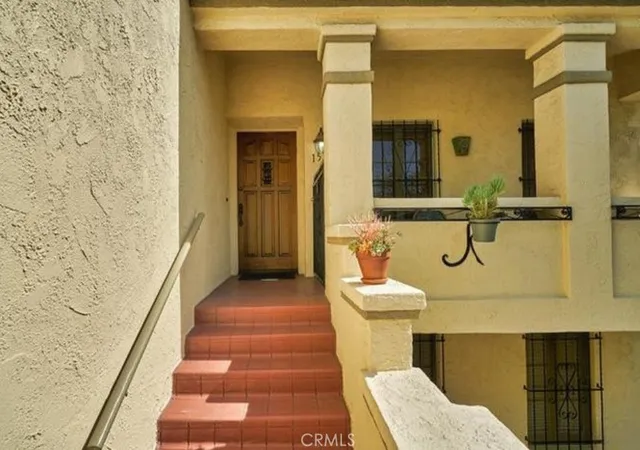 Photo 3 of Multi family home for sale at 150 N La Peer, Beverly Hills, CA 90211 | MLS# GD26124436 | Listing updated on 2026-09-21
