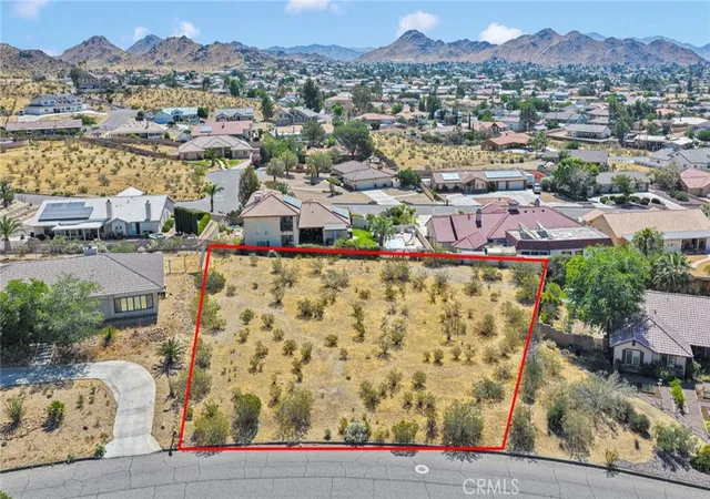 Photo 2 of Land for sale at 16425 Viho, Apple Valley, CA 92307 | MLS# HD26125031 | Listing updated on 2026-06-09