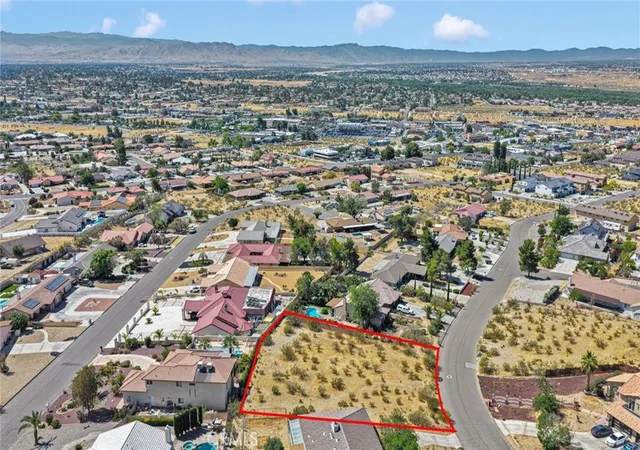 Photo 4 of Land for sale at 16425 Viho, Apple Valley, CA 92307 | MLS# HD26125031 | Listing updated on 2026-06-09