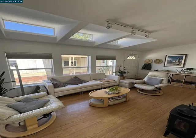 5th image of 930 Rosedale Ave #SPC 19, Capitola, CA 95010 | MLS# 41137644