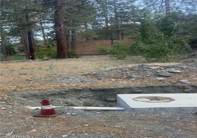 2nd image of 5357 Orchard, Wrightwood, CA 92397 | MLS# IV26125057
