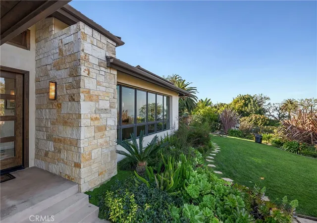Homes for sale in Palos Verdes Estates, CA | 900 Via Nogales, Palos Verdes Estates, CA 90274 | MLS# SB26124935