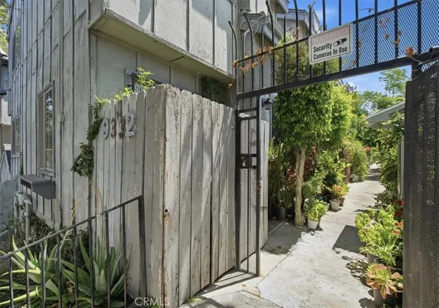 2nd image of Crestgate, Panorama City, CA 91402