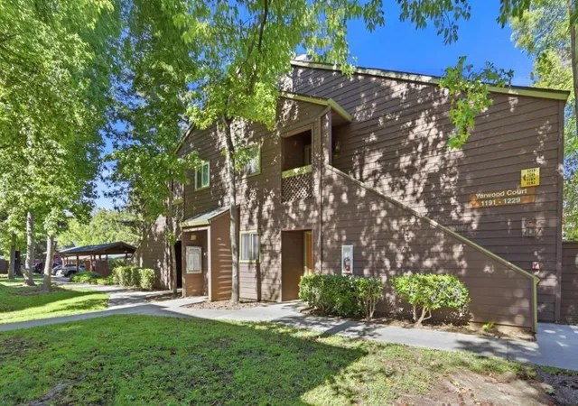 3rd image of 1211 Yarwood Ct, San Jose, CA 95128 | MLS# ML82050264