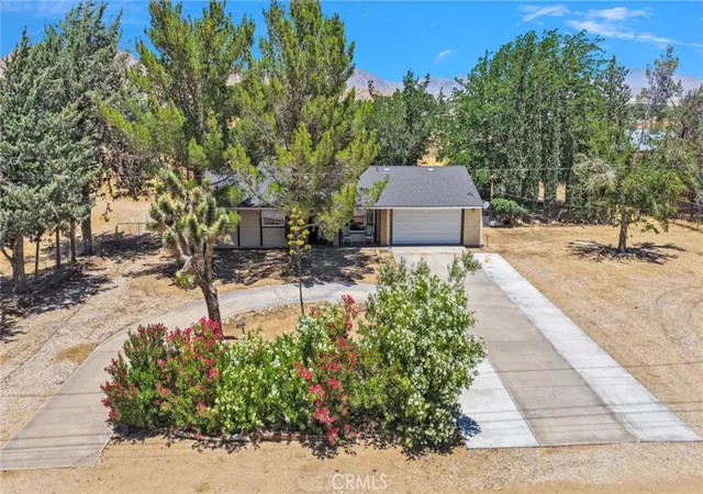 Homes for sale in Lucerne Valley, CA | 31178 Pawnee, Lucerne Valley, CA 92356 | MLS# HD26125108