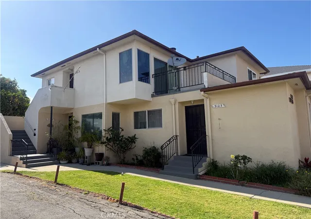 Photo 3 of House for sale at 3103 S Pacific, San Pedro, CA 90731 | MLS# SB26123910 | Listing updated on 2026-09-20