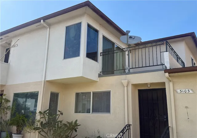 Photo 4 of House for sale at 3103 S Pacific, San Pedro, CA 90731 | MLS# SB26123910 | Listing updated on 2026-09-20