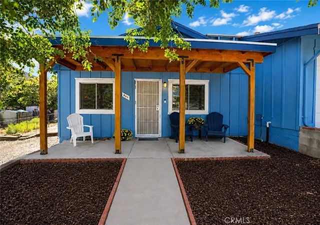 Photo 2 of Sale Pending at 801 Santa Cruz, Frazier Park, CA 93225 | MLS# SR26121424 | Listing updated on 2026-09-03
