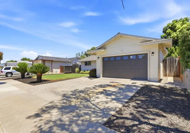 Homes for sale in Gilroy, CA | 8312 Kelton Dr, Gilroy, CA 95020 | MLS# ML82050064