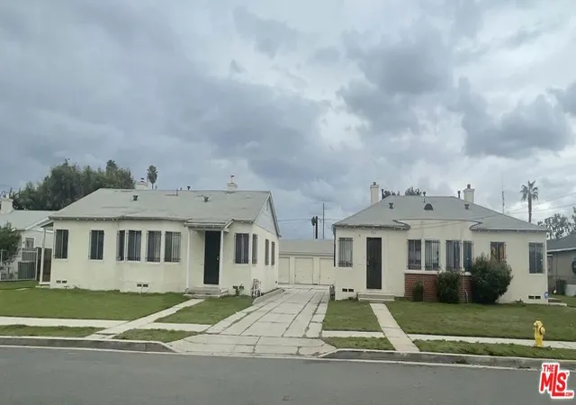 Homes for sale in Compton, CA | 1131 W Spruce St, Compton, CA 90220 | MLS# 26845077