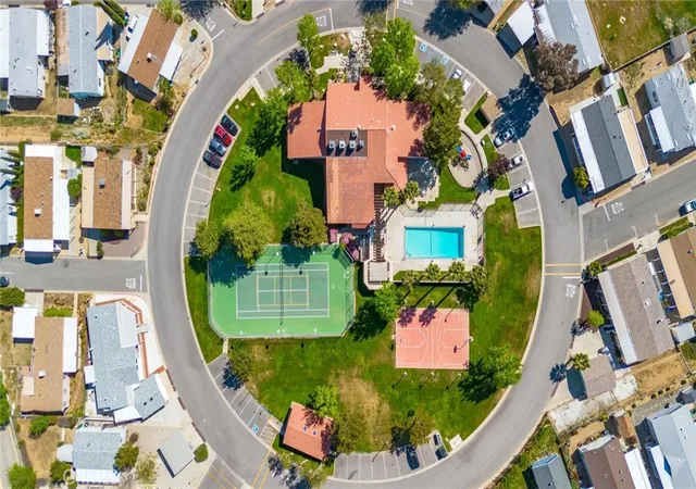 3rd image of 40701 Rancho Vista Blvd #15, Palmdale, CA 93551 | MLS# SR26125184