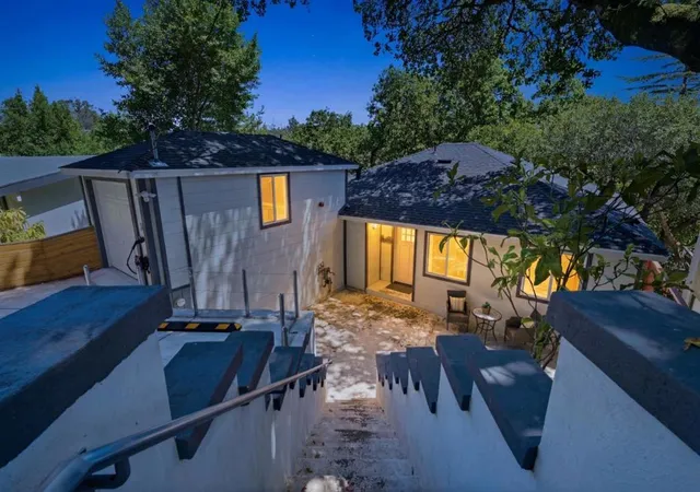 Photo 2 of Single family home for sale at 30 Fair Dr, San Rafael, CA 94901 | MLS# ML82050279 | Listing updated on 2026-10-05