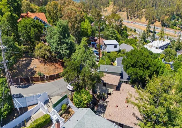 Photo 98 of Single family home for sale at 30 Fair Dr, San Rafael, CA 94901 | MLS# ML82050279 | Listing updated on 2026-10-05