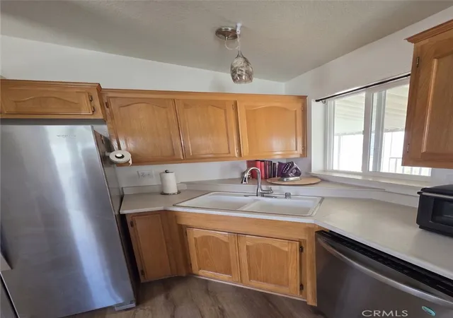 Photo 2 of Manufactured home for sale at 6224 Beachcomber Dr, Long Beach, CA 90803 | MLS# WS26119814 | Listing updated on 2026-09-01