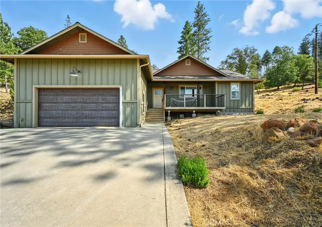 4th image of 9482 Hoberg Dr S, Cobb, CA 95426 | MLS# LC26124732