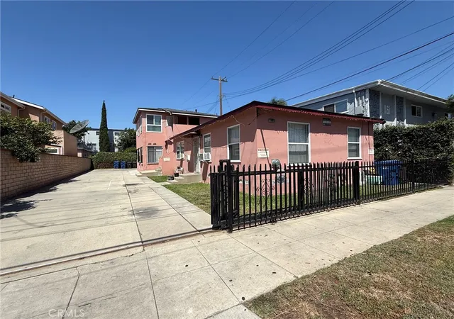 Photo 2 of Multi family home for sale at 1111 Walnut, Long Beach, CA 90813 | MLS# PW26123123 | Listing updated on 2026-08-31