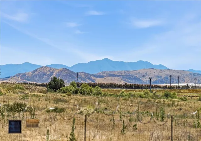 3rd image of 21620 Via Liago, Perris, CA 92570 | MLS# OC26118162