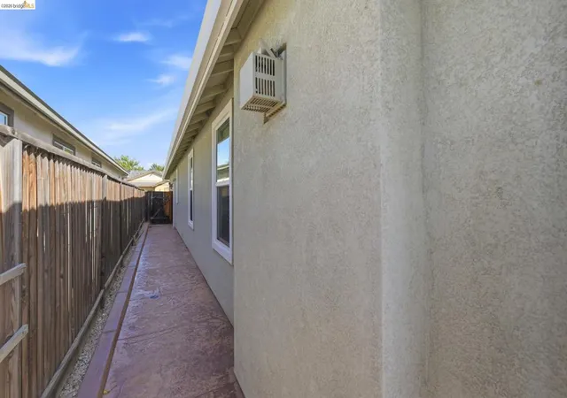 Homes for sale in Discovery Bay, CA | 705 Pardee Ct, Discovery Bay, CA 94505 | MLS# 41137674