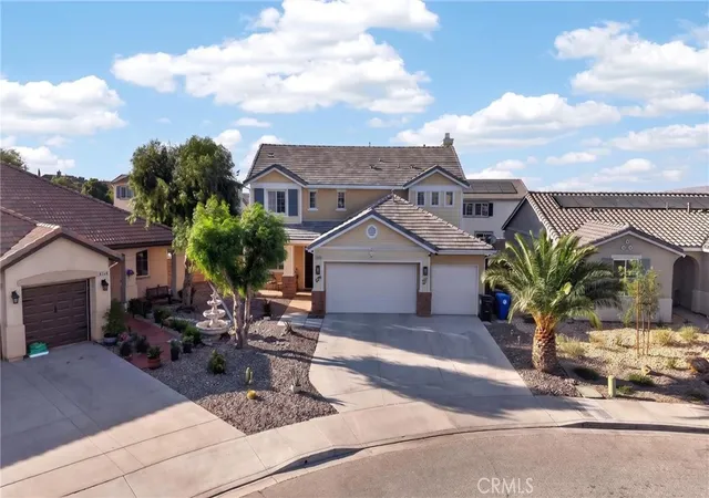 Photo 1 of Sale Pending at 12526 Racimo Ct, Victorville, CA 92392 | MLS# HD26125337 | Listing updated on 2026-09-24
