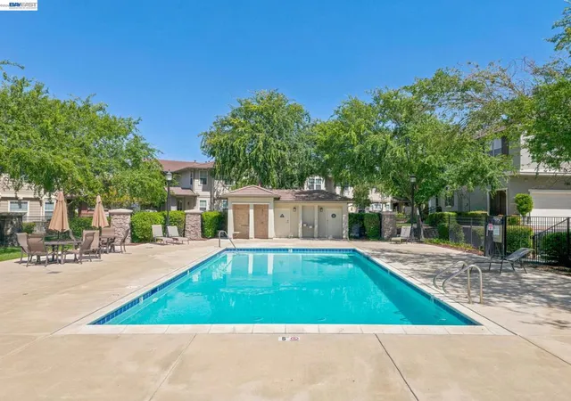 Photo 3 of Sale Pending at 1613 Arianna Ln, San Ramon, CA 94582 | MLS# 41137683 | Listing updated on 2026-07-02