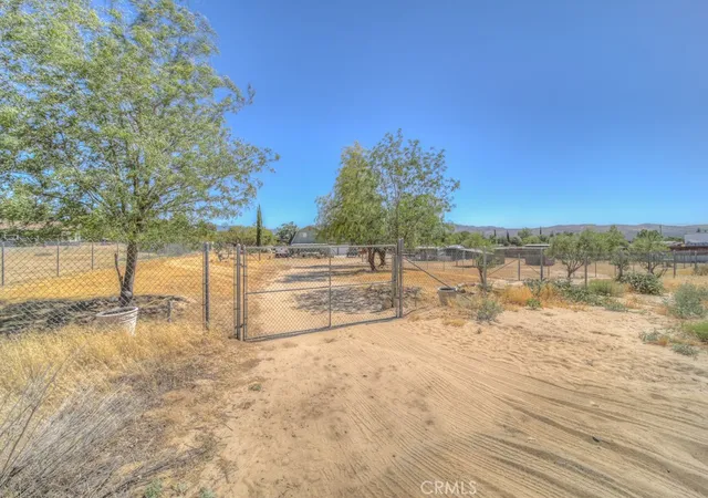 Homes for sale in Anza, CA | 59145 Roger, Anza, CA 92539 | MLS# CV26122171