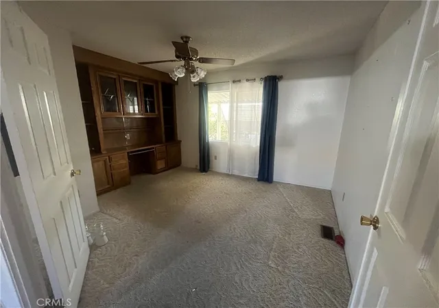 Photo 4 of Manufactured home for sale at 24600 Mountain Ave #119, Hemet, CA 92544 | MLS# IG26125372 | Listing updated on 2026-09-01