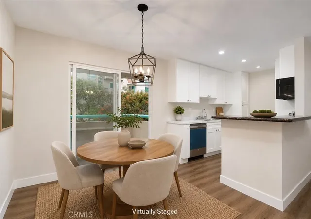 5th image of 5320 Zelzah Ave #201, Encino, CA 91316 | MLS# SR26125049