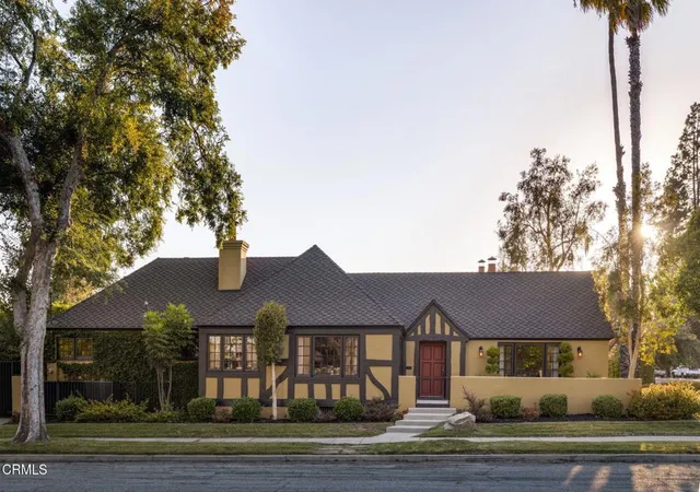 Homes for sale in Pasadena, CA | 2410 E Orange Grove Blvd, Pasadena, CA 91104 | MLS# P1-27528