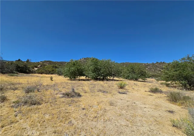 3rd image of 37210 Bohlen, Anza, CA 92539 | MLS# SW26111881