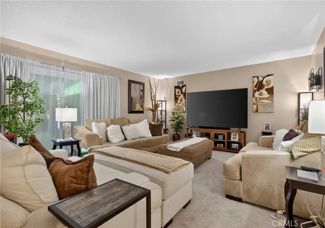 Photo 3 of Single family home for sale at 9301 Lasaine, Northridge, CA 91325 | MLS# SR26125348 | Listing updated on 2026-10-04